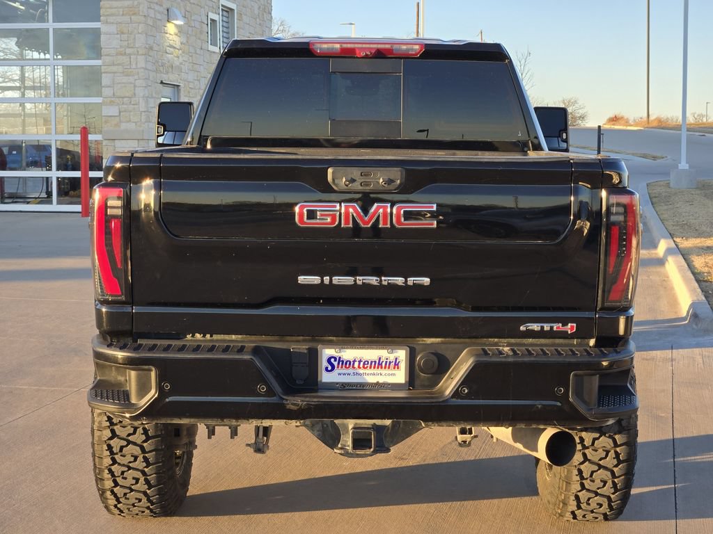 Used 2024 GMC Sierra 2500 AT4 w/ AT4 Premium Plus Package AWD/4WD image 7