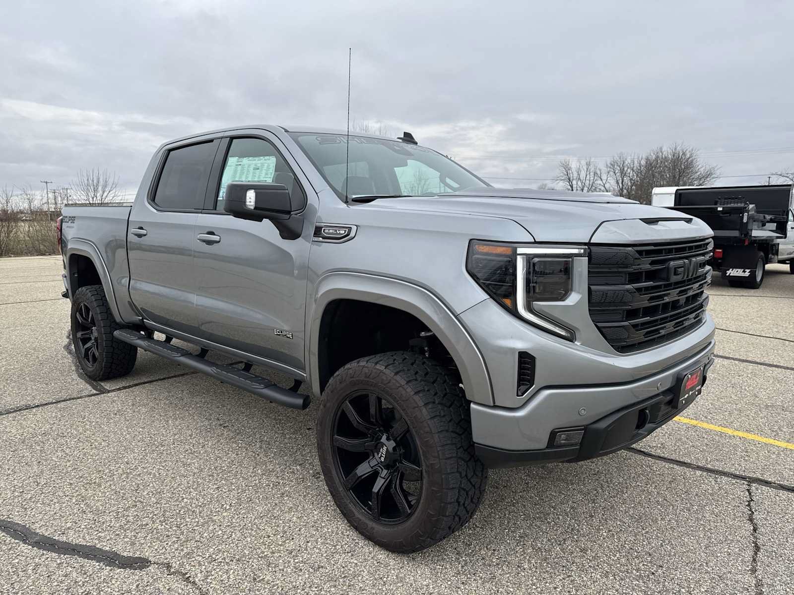 New 2025 GMC Sierra 1500 Elevation w/ Elevation Premium Package AWD/4WD image 30