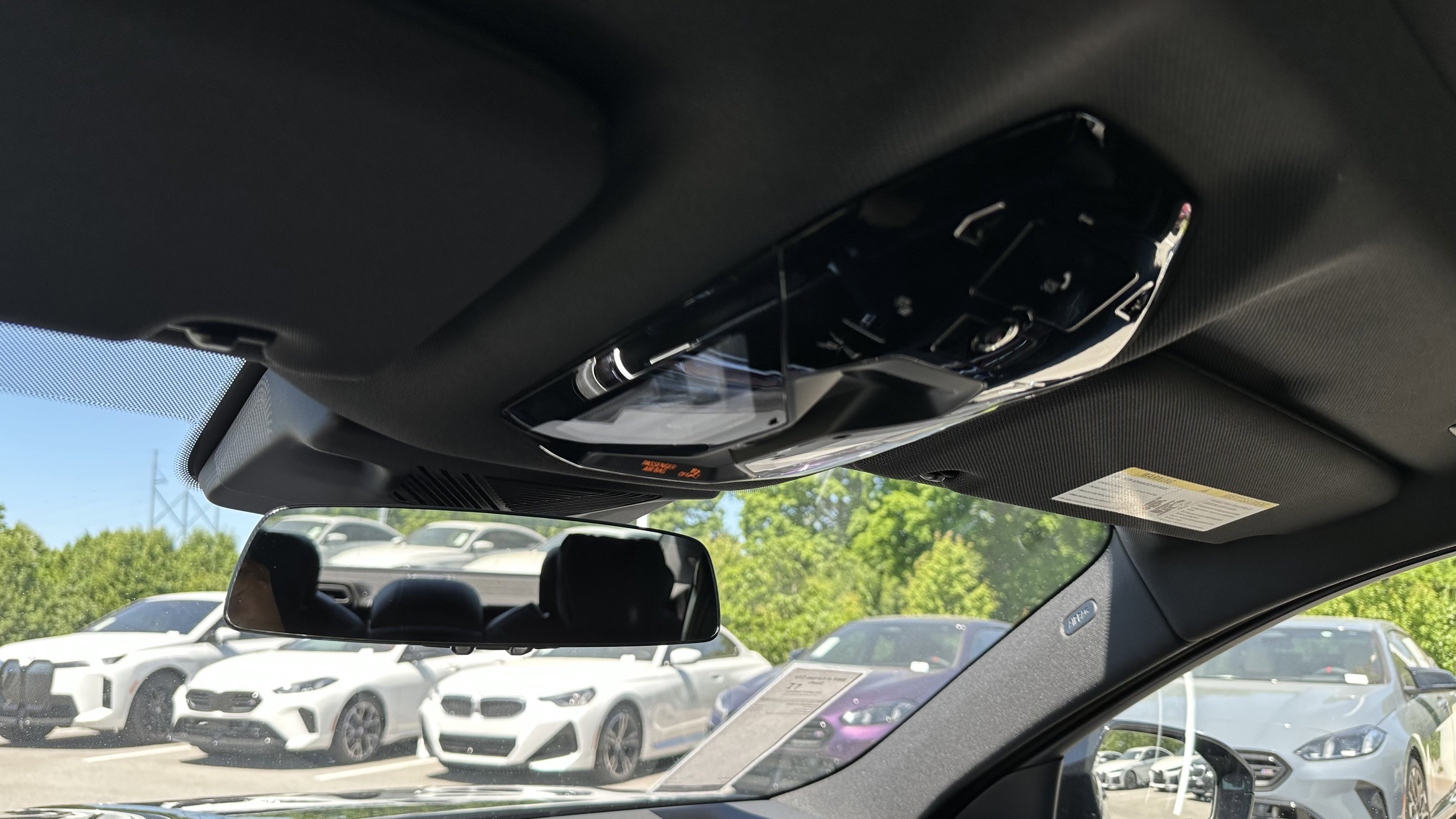 Used 2025 BMW i7 eDrive50 w/ M Sport Package image 26