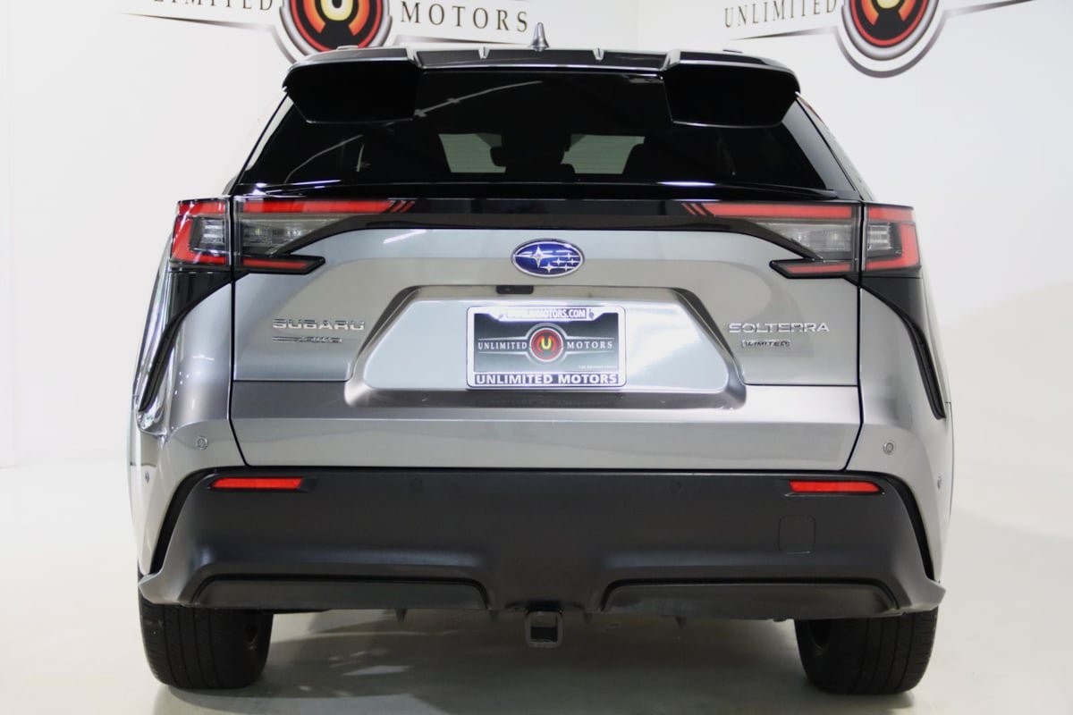 Used 2023 Subaru Solterra AWD image 29