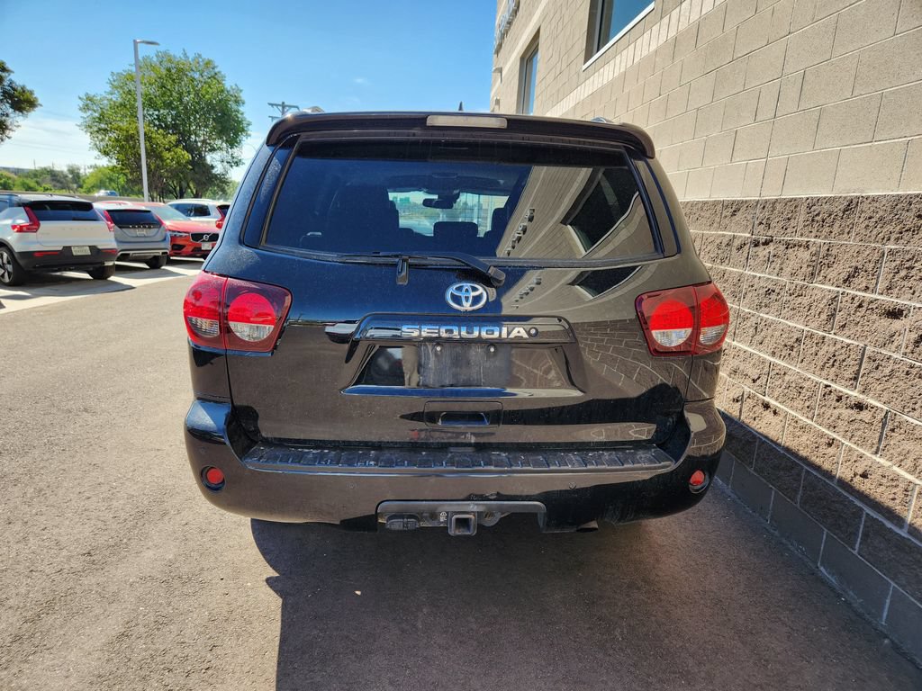 Used 2018 Toyota Sequoia TRD Sport AWD/4WD image 9
