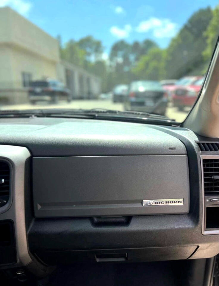 Used 2014 RAM 1500 Express image 19
