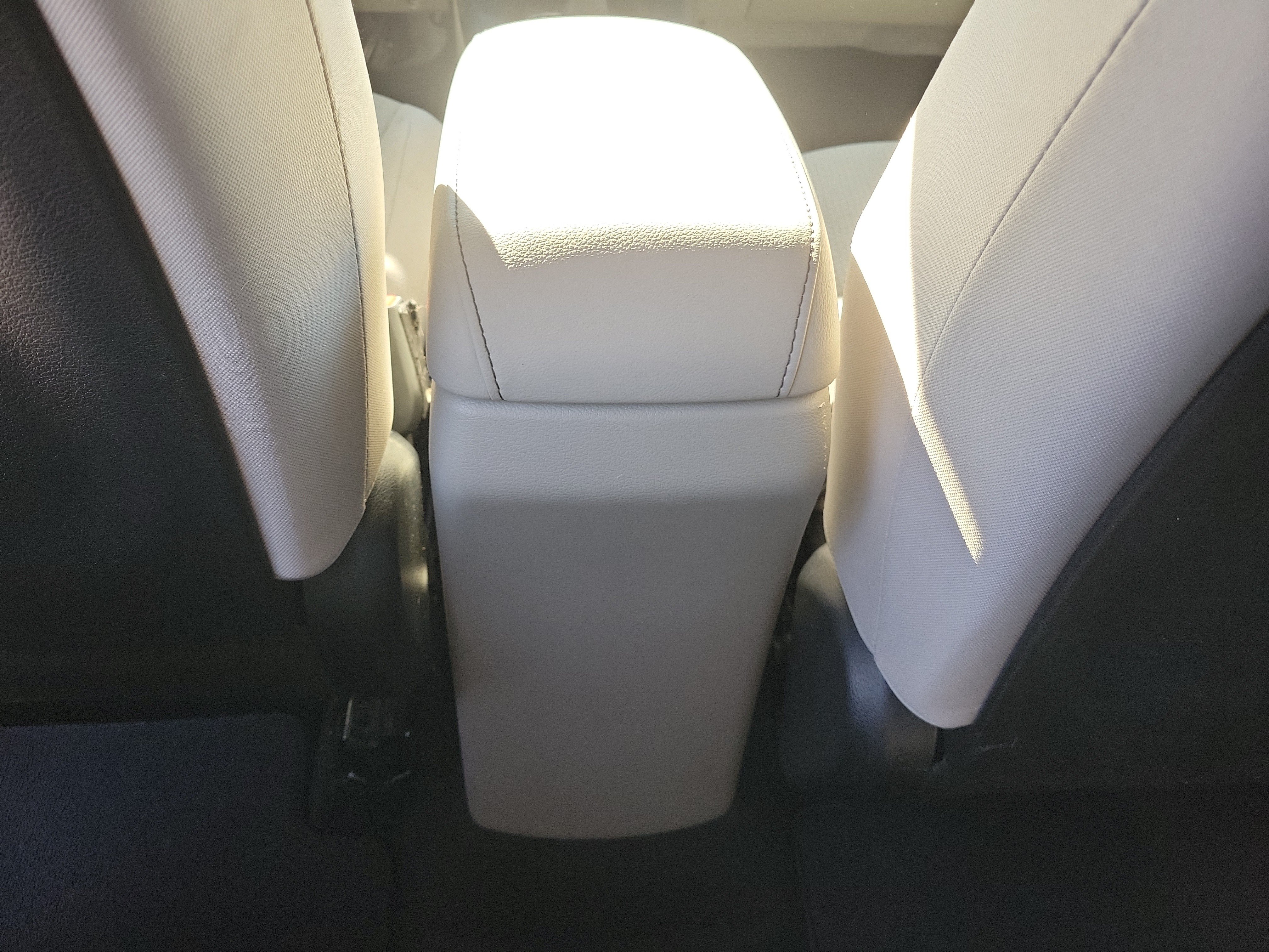 Used 2021 Kia Soul LX FWD image 10