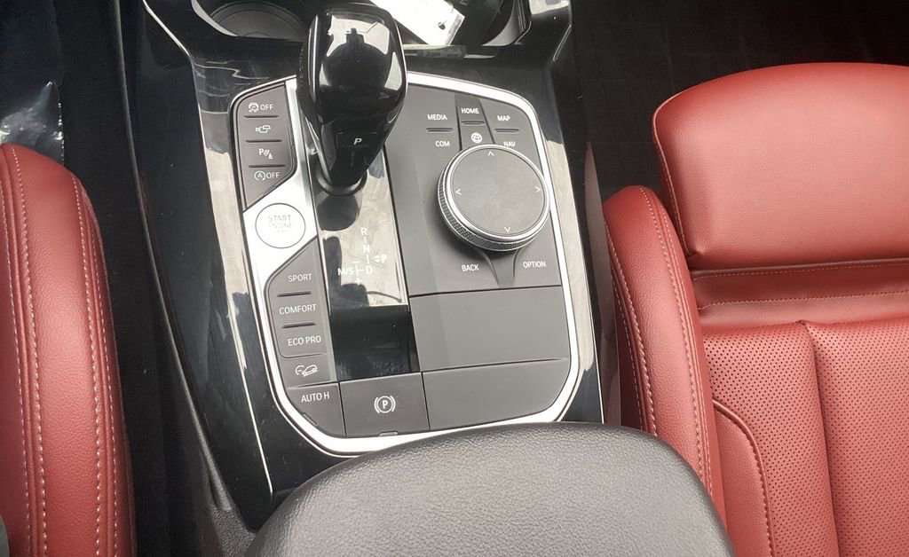 Used 2023 BMW X3 xDrive30i w/ Premium Package image 16