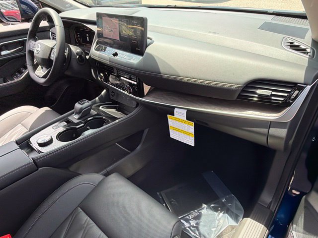 New 2026 Nissan Rogue Platinum w/ Platinum Premium Package AWD/4WD image 8
