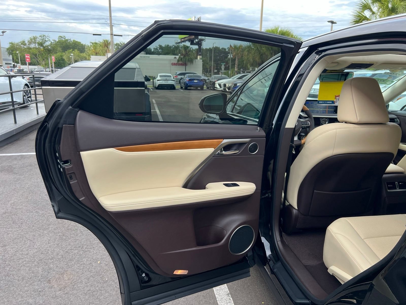 Used 2020 Lexus RX 350 FWD w/ Premium Package image 45