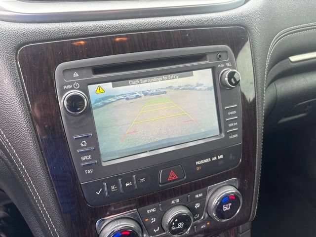 Used 2017 Chevrolet Traverse LT FWD image 14