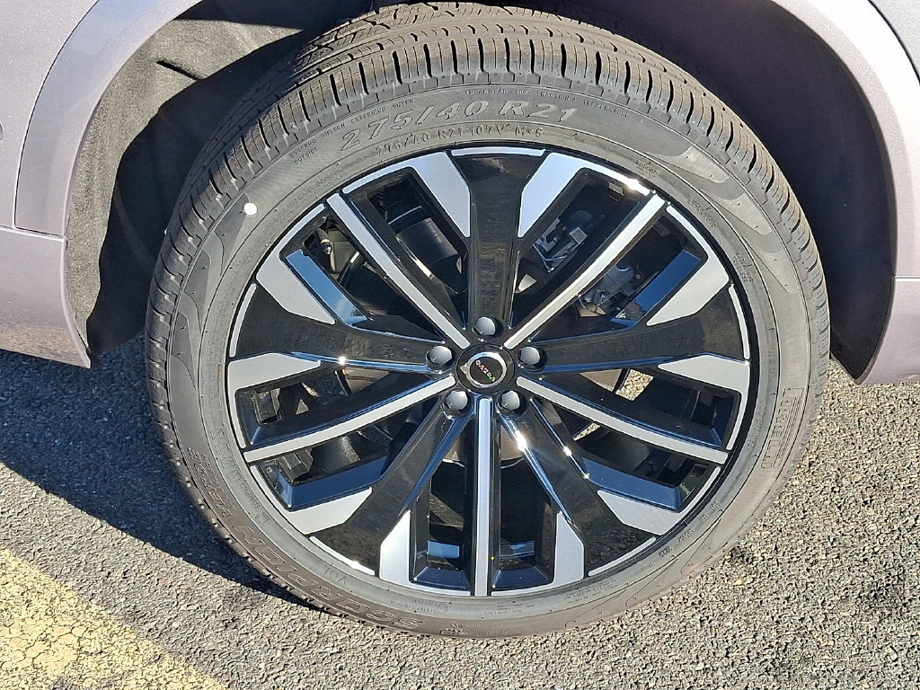 New 2027 Volvo XC90 B6 Plus AWD/4WD image 7