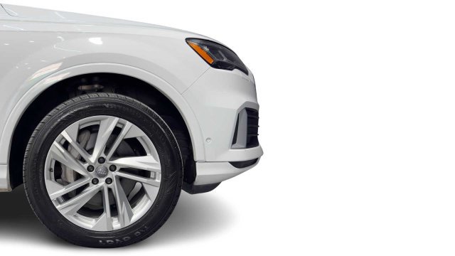 Used 2020 Audi Q7 2.0T Premium Plus AWD/4WD image 8