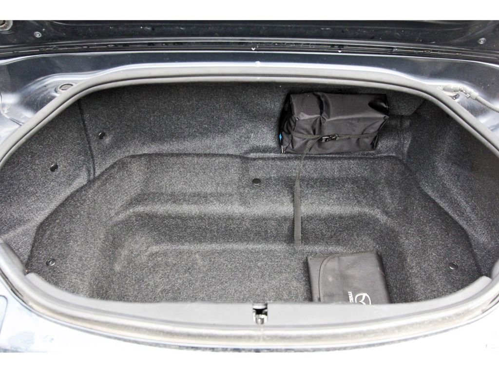 Used 2025 MAZDA MX-5 Miata RF Grand Touring RWD image 5