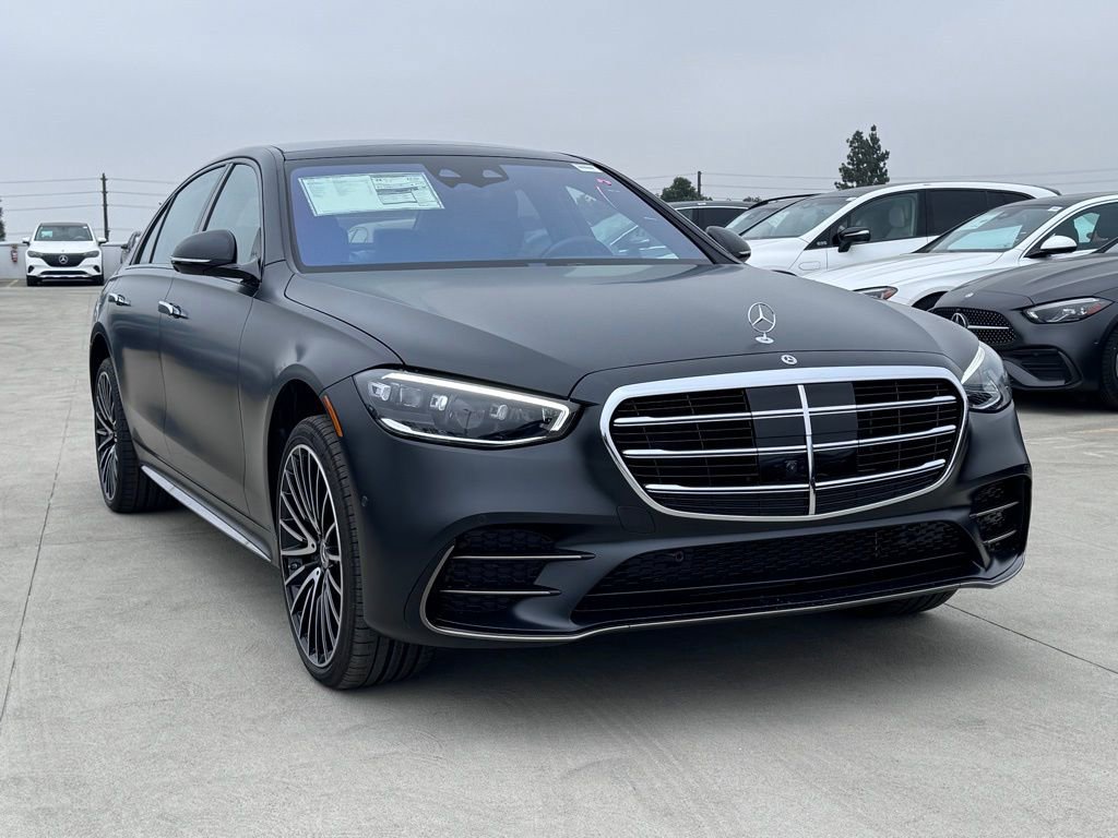 Used 2024 Mercedes-Benz S 500 4MATIC image 2