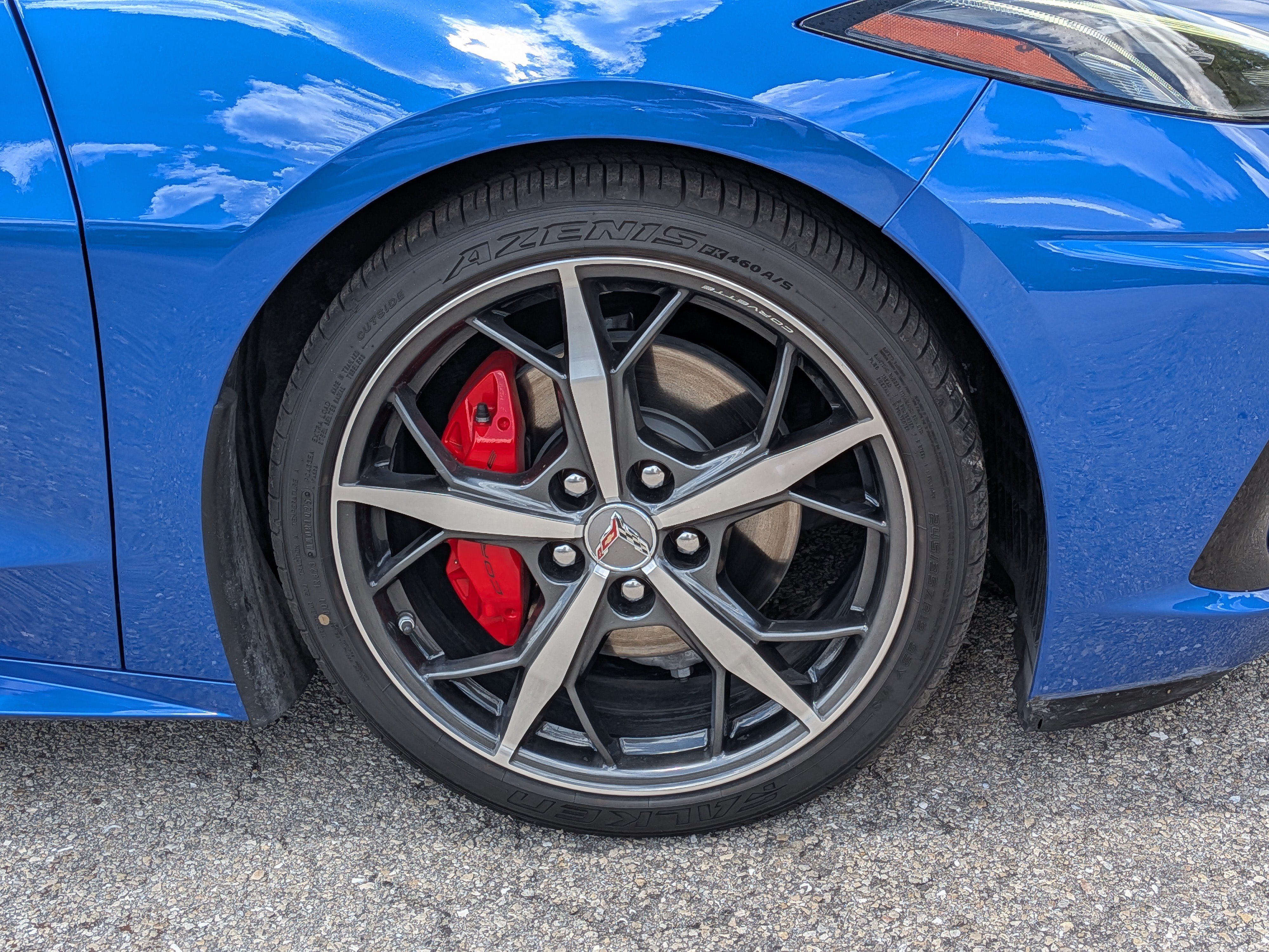 Used 2022 Chevrolet Corvette Stingray Preferred Cpe w/ Battery Protection Package RWD image 11