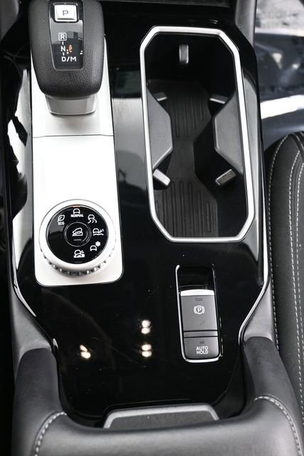 Used 2025 Mitsubishi Outlander ES image 17