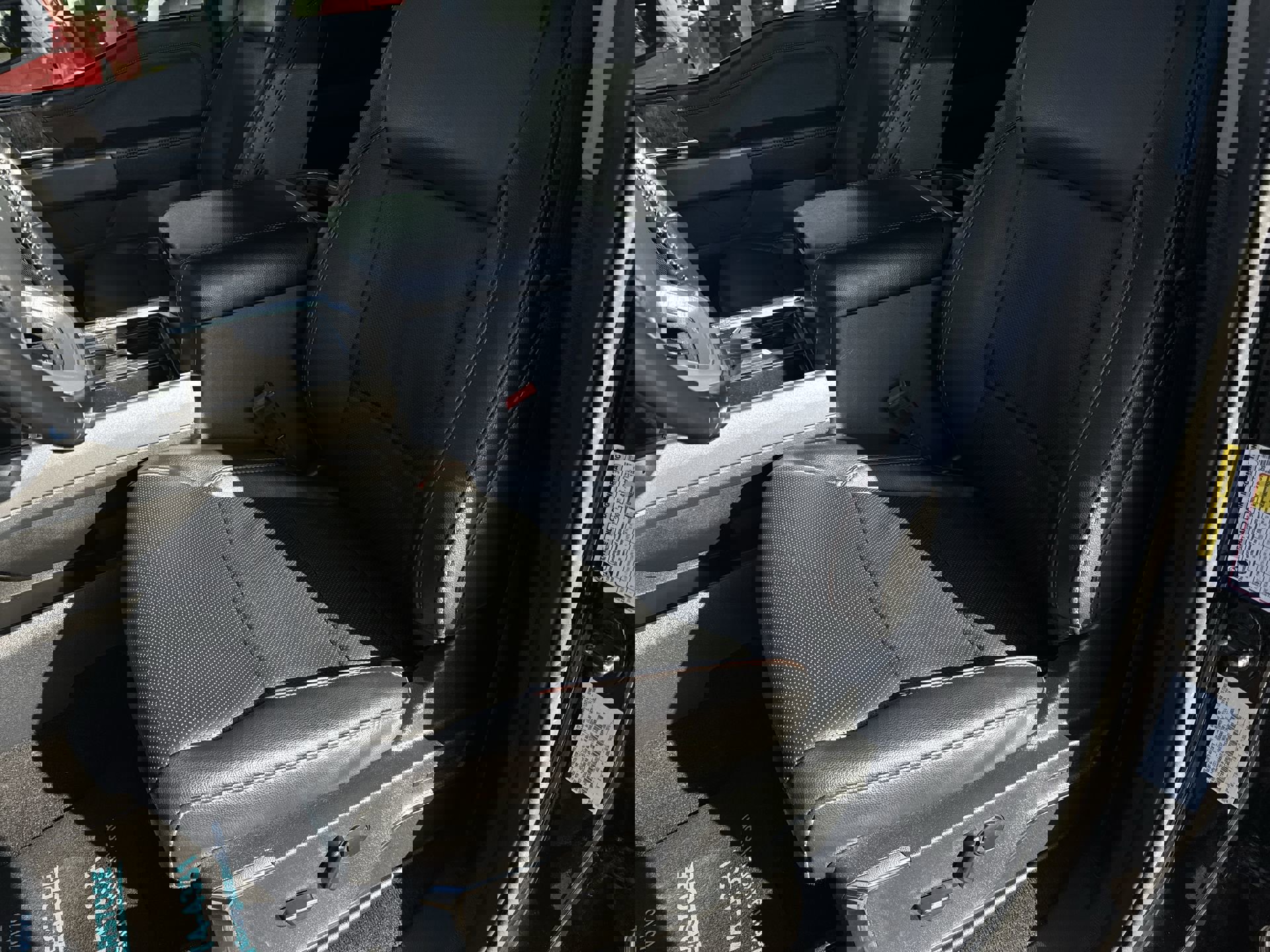 Used 2023 Ford F350 Lariat w/ Lariat Ultimate Package image 19