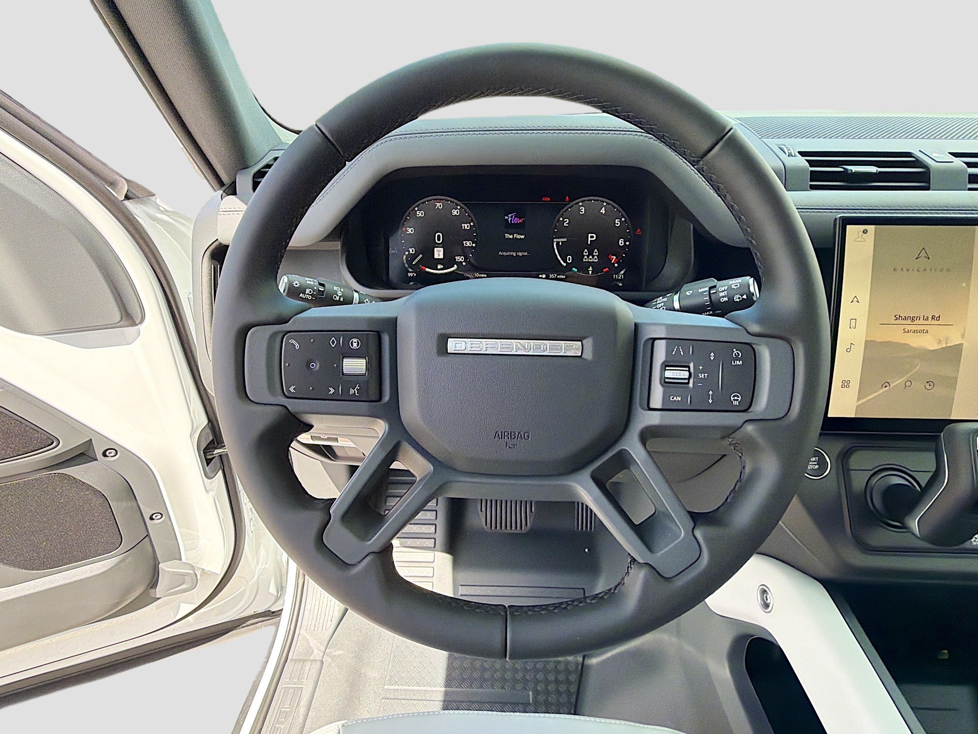 New 2026 Land Rover Defender 130 X-Dynamic SE AWD/4WD image 41