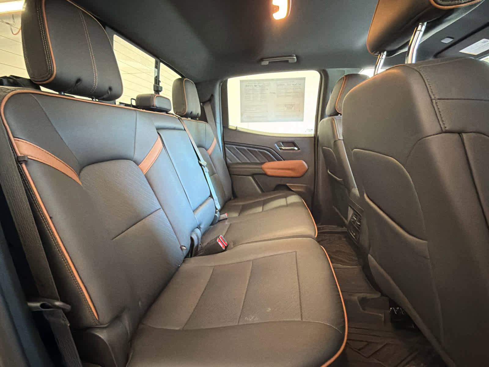 Used 2023 GMC Canyon AT4 w/ AT4 Premium Package AWD/4WD image 31
