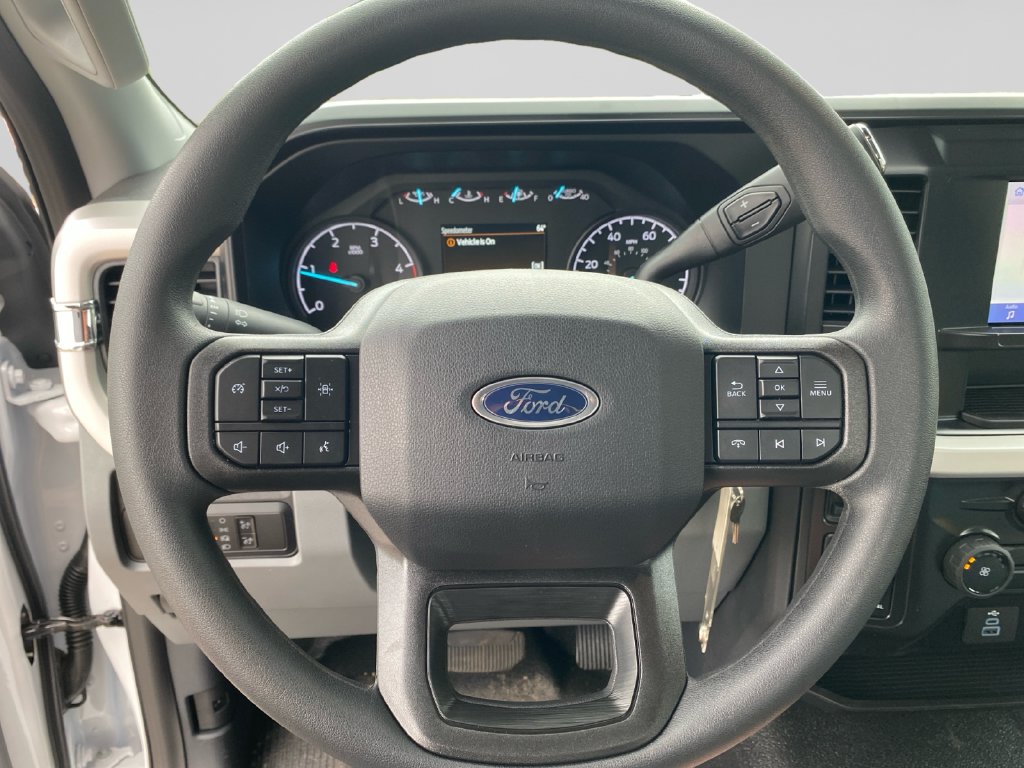 New 2026 Ford F550 4x4 Regular Cab Super Duty image 23