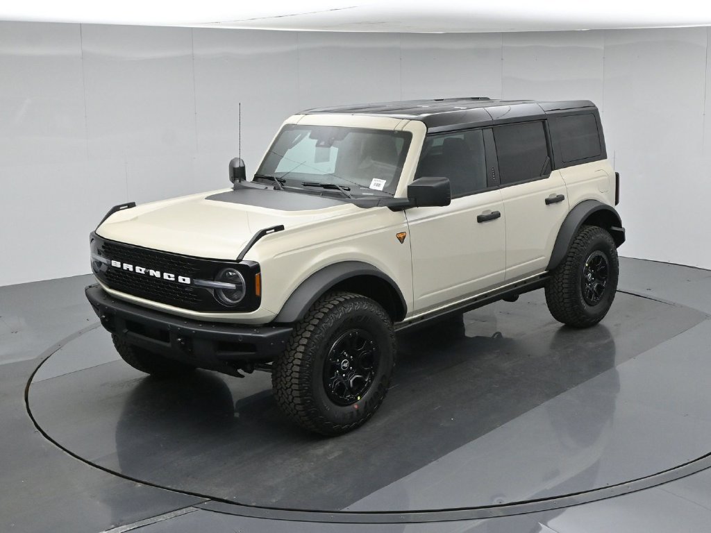 New 2026 Ford Bronco Badlands w/ Wildtrak Package AWD/4WD image 36