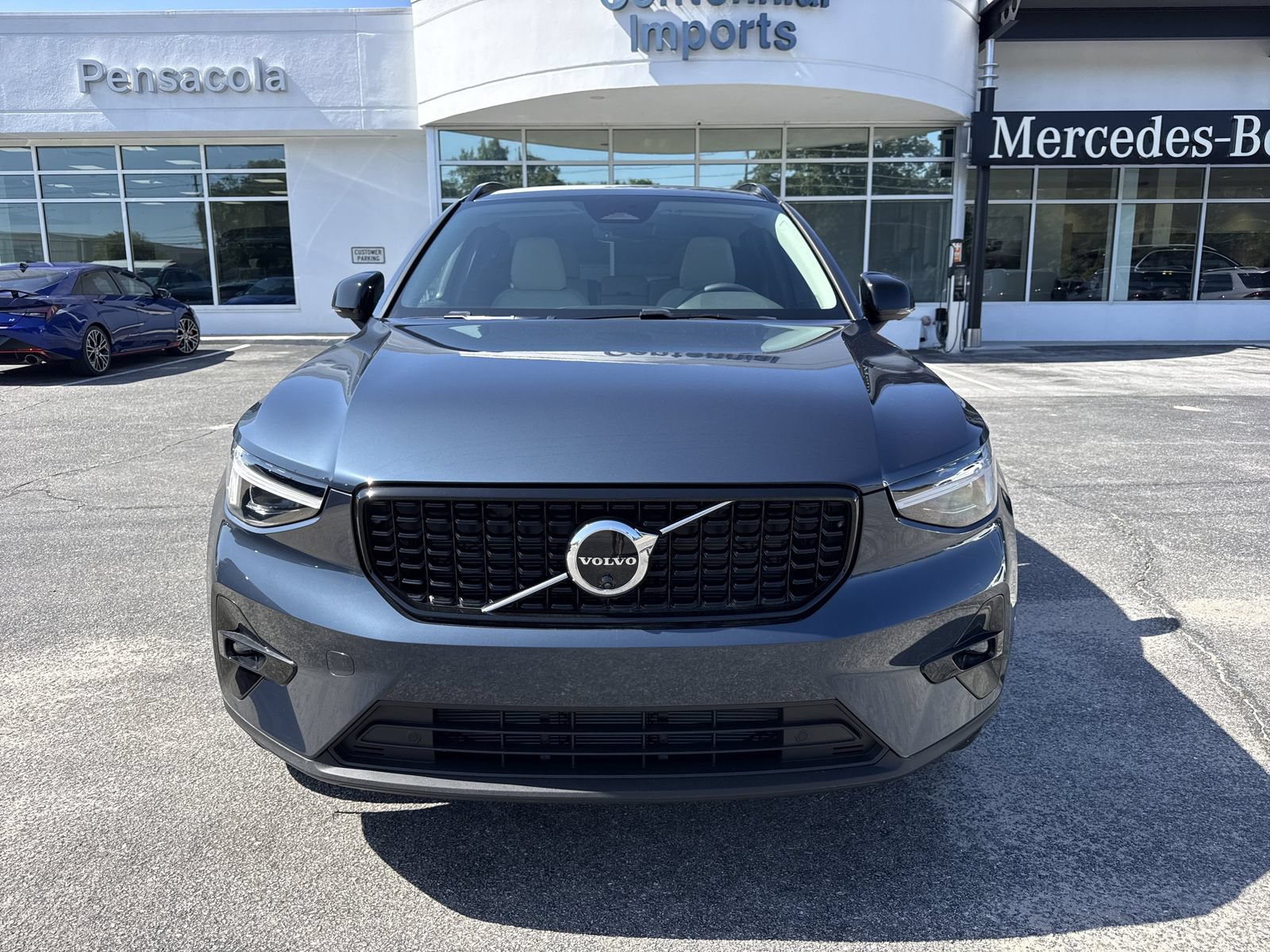 New 2026 Volvo XC40 B5 Ultra w/ Climate Package AWD/4WD image 8