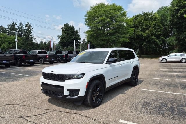 Used 2021 Jeep Grand Cherokee L Laredo AWD/4WD image 7