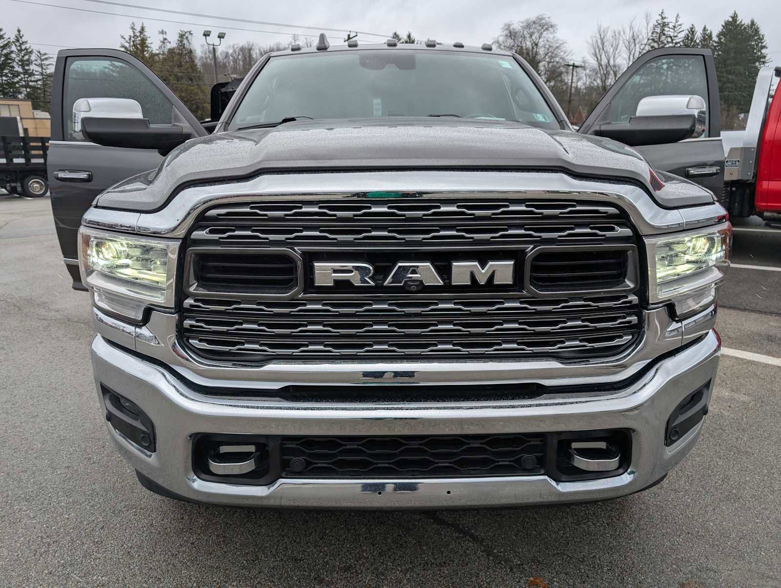 Used 2022 RAM 3500 Limited image 16
