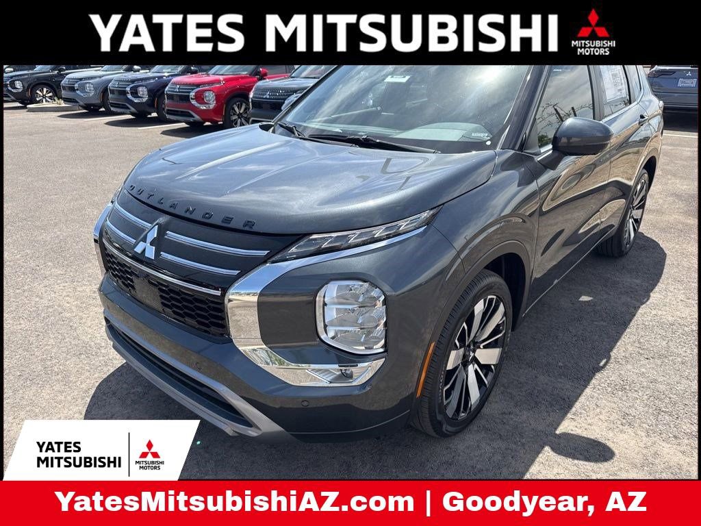 New 2026 Mitsubishi Outlander SE image 1