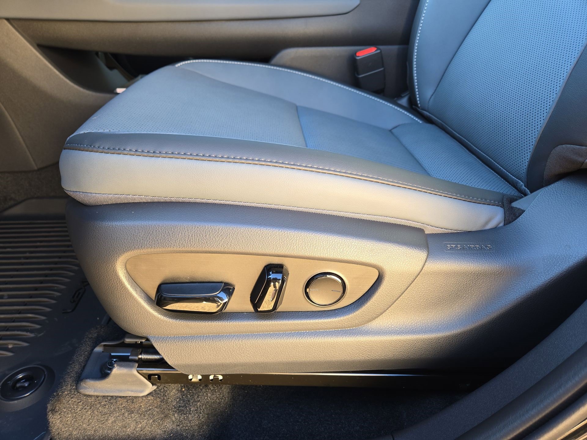 New 2026 Lexus RZ 350e 2WD image 17