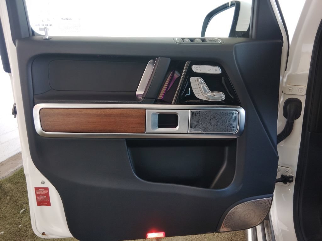 Used 2025 Mercedes-Benz G 550 image 30
