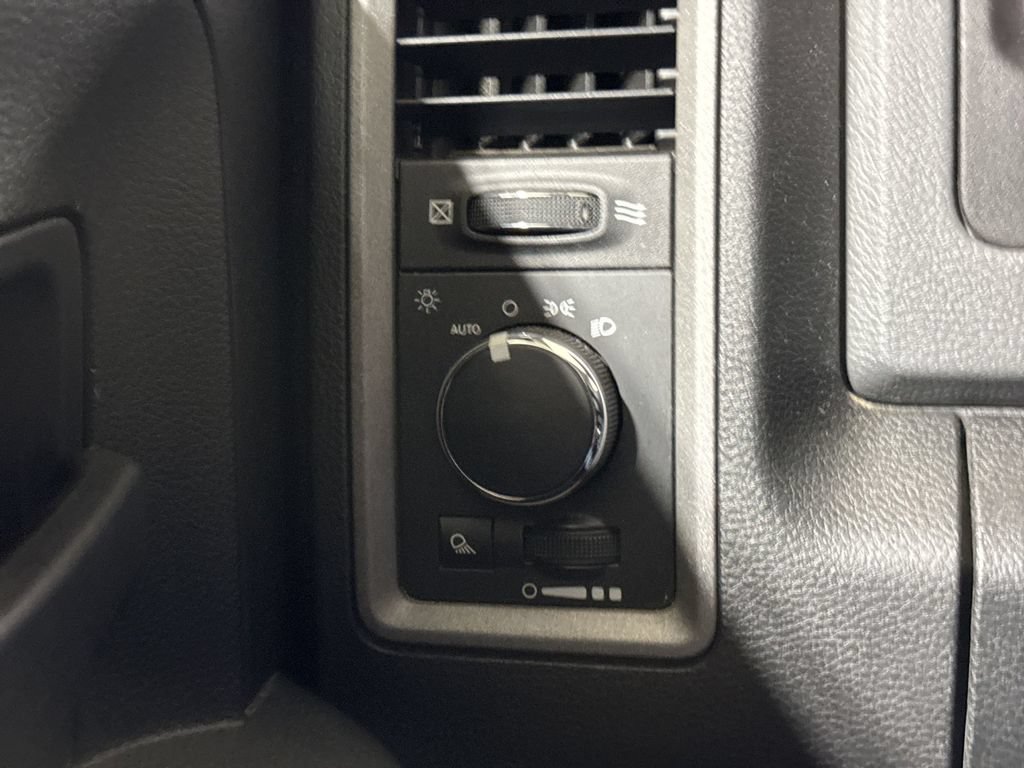 Used 2017 RAM 3500 Tradesman w/ Popular Equipment Group AWD/4WD image 18