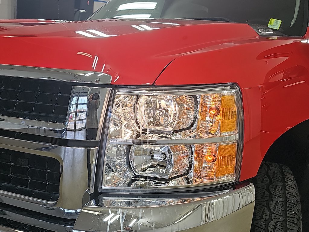 Used 2008 Chevrolet Silverado 2500 LTZ w/ Safety Package AWD/4WD image 34