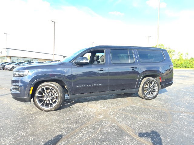Used 2025 Jeep Grand Wagoneer L Series III w/ Quick Order Packagew 28T AWD/4WD image 3