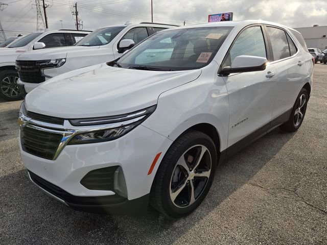 Used 2024 Chevrolet Equinox LT FWD image 3
