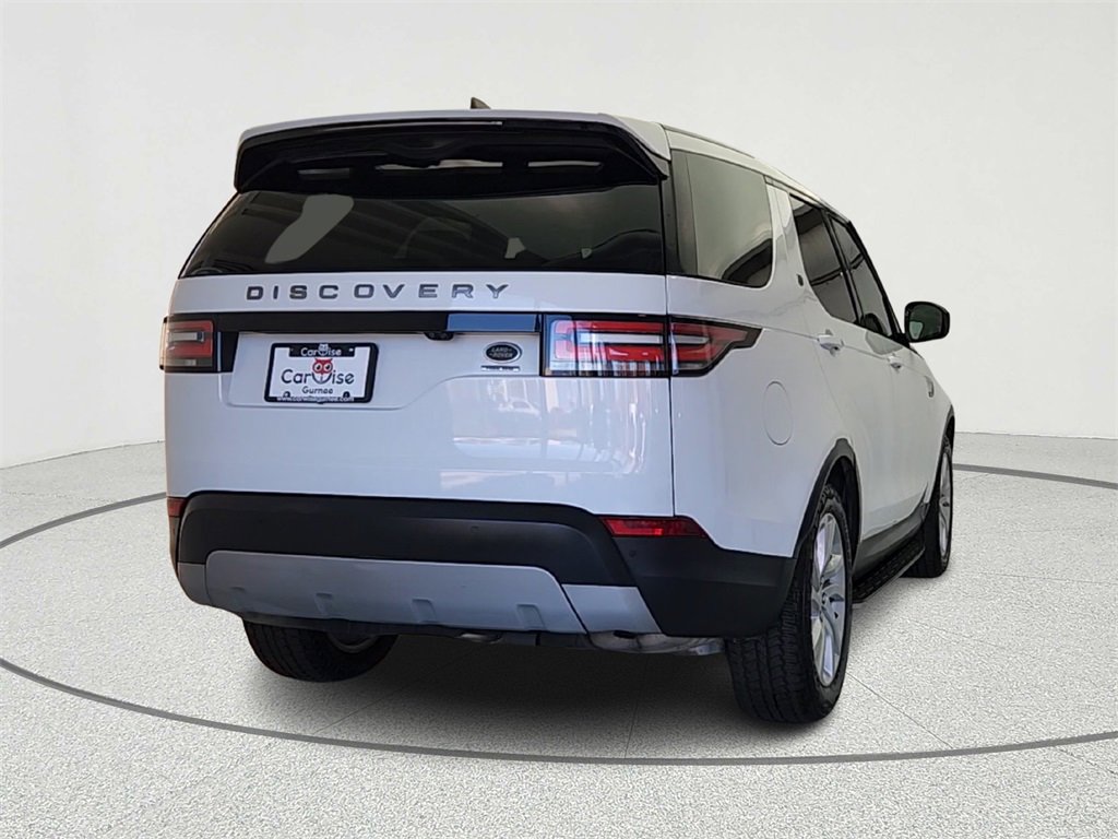 Used 2017 Land Rover Discovery HSE image 7