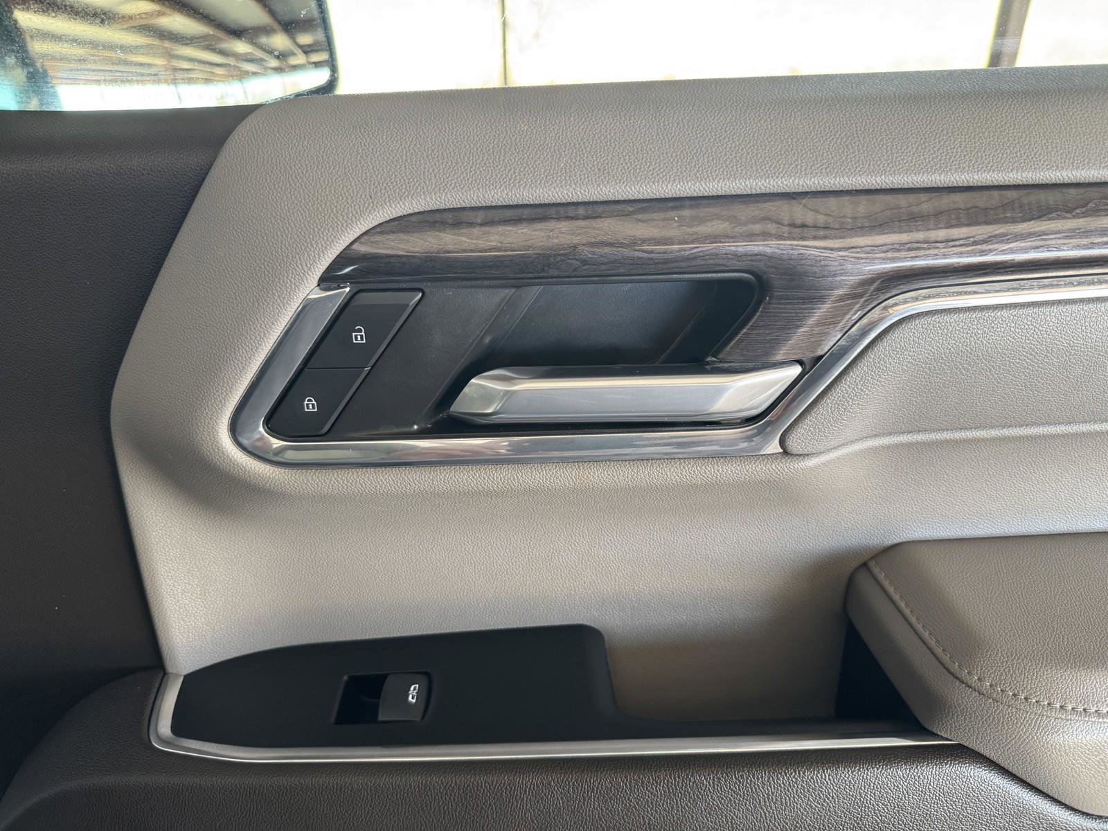 Used 2024 Chevrolet Silverado 1500 LTZ image 37