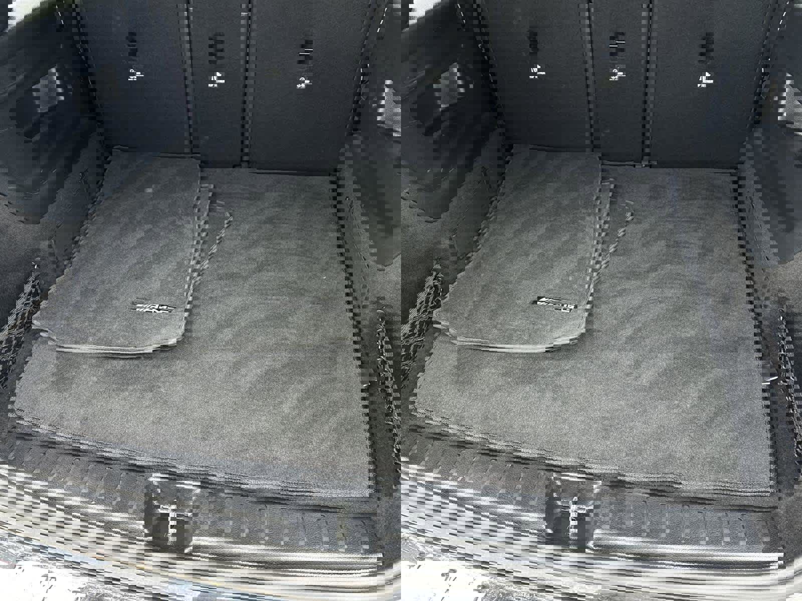 Used 2022 Mercedes-Benz GLB 250 4MATIC image 32