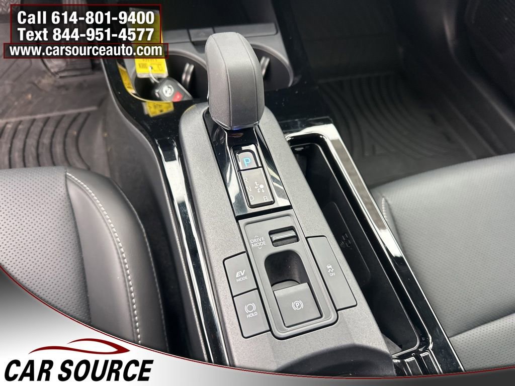 Used 2025 Toyota Prius Limited w/ Limited Premium Package image 25