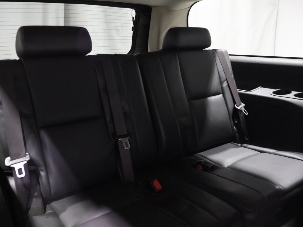 Used 2013 Chevrolet Suburban LTZ AWD/4WD image 24
