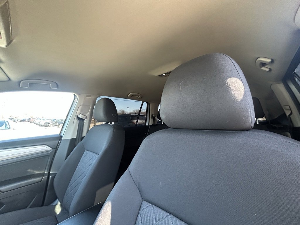 Used 2021 Volkswagen Atlas S image 12