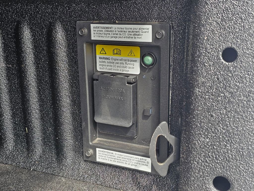 Used 2023 Ford F250 Platinum AWD/4WD image 14