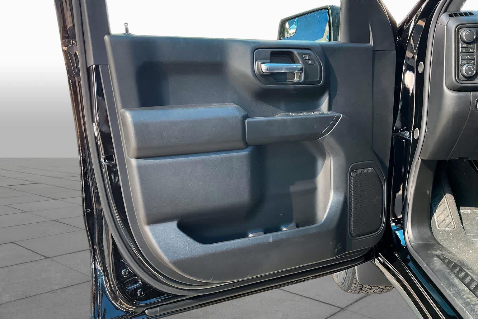 New 2026 Chevrolet Silverado 1500 Custom AWD/4WD image 10