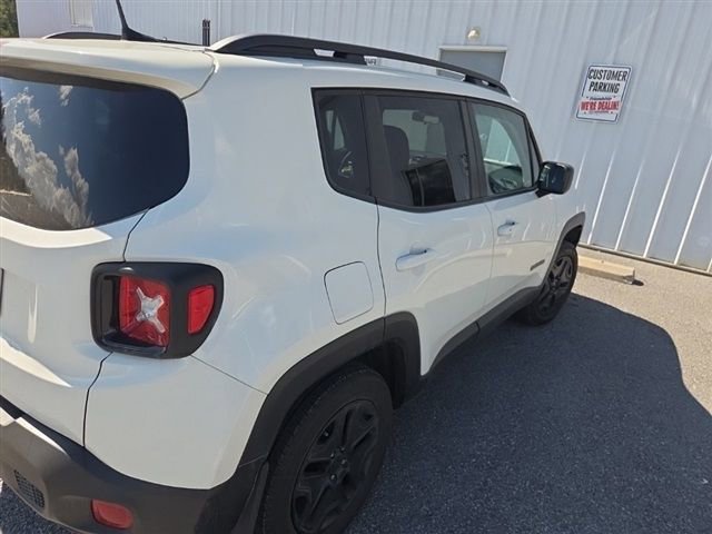 Used 2020 Jeep Renegade Sport image 5