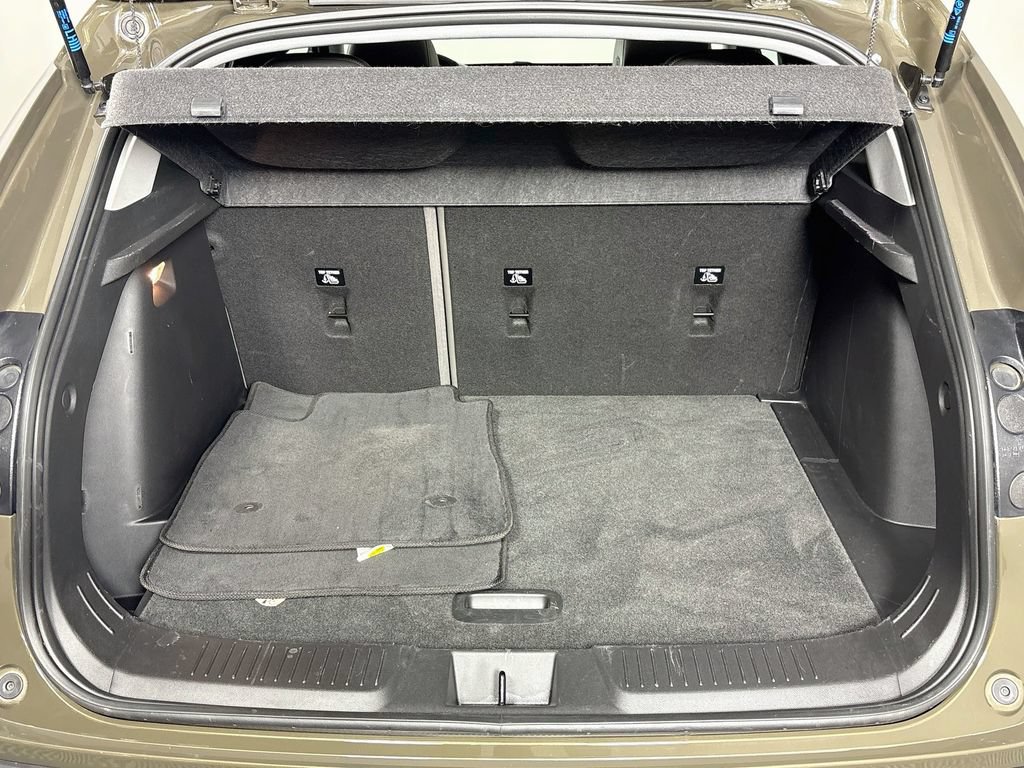 Certified 2024 Chevrolet Trax ACTIV w/ Sunroof Package FWD image 28
