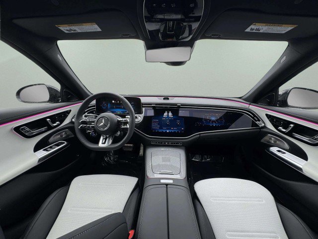 New 2026 Mercedes-Benz E 53 AMG e 4MATIC Sedan image 14