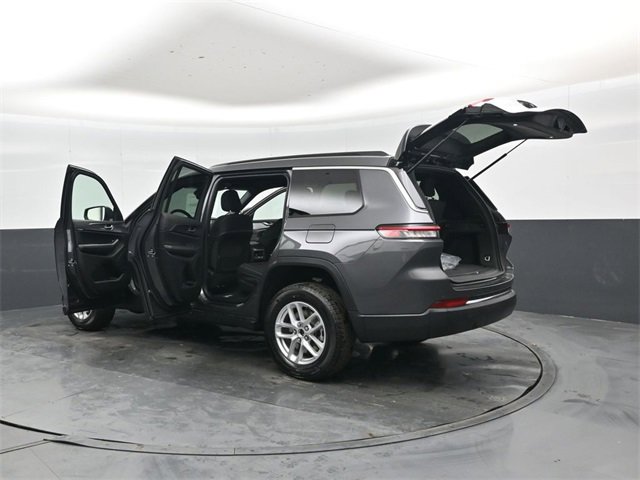 New 2025 Jeep Grand Cherokee L Laredo image 49