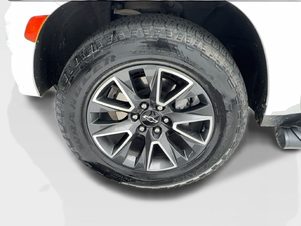 Used 2022 Chevrolet Tahoe Z71 AWD/4WD image 15