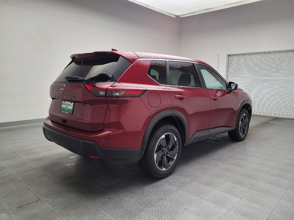 Used 2024 Nissan Rogue SV image 9