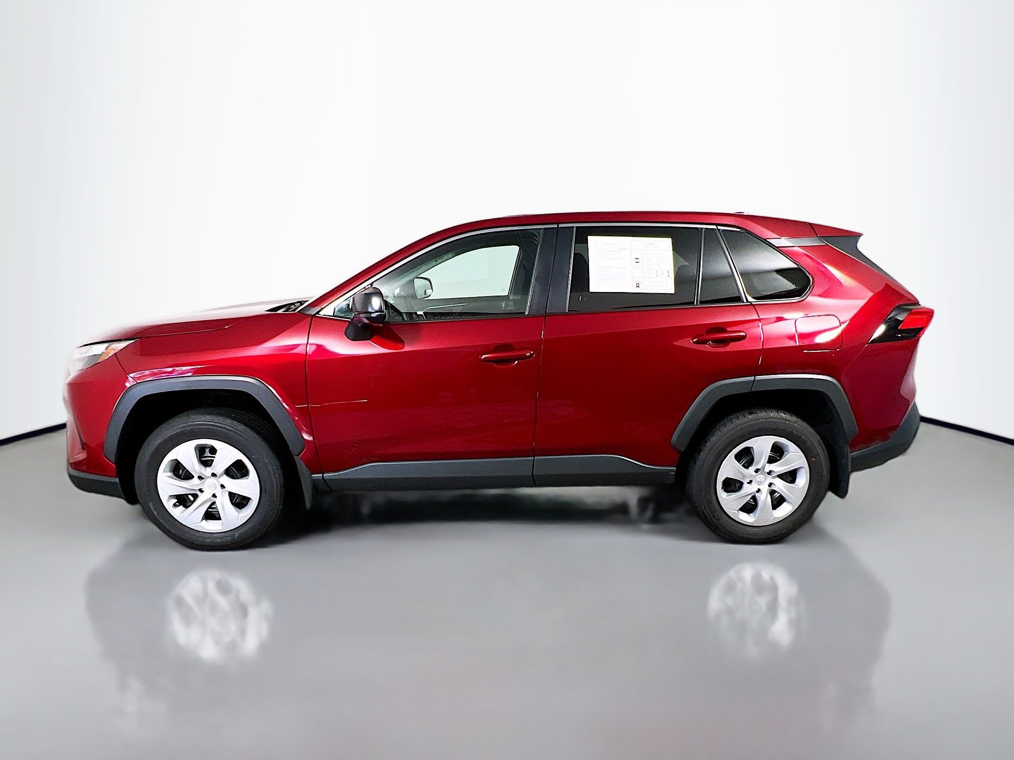 Used 2025 Toyota RAV4 LE image 9