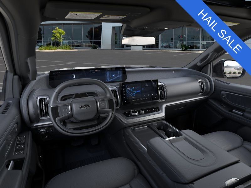New 2025 Ford Expedition Platinum w/ Stealth Performance Package AWD/4WD image 9