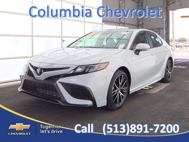 Used 2024 Toyota Camry SE