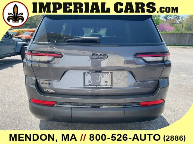 New 2025 Jeep Grand Cherokee L Altitude image 12